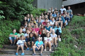 Gruppenbild des Eine-Welt-Camps 2019